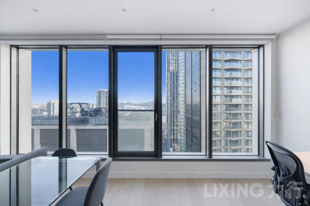 Main image of property: Ten Park Drive, Canary Wharf, E14