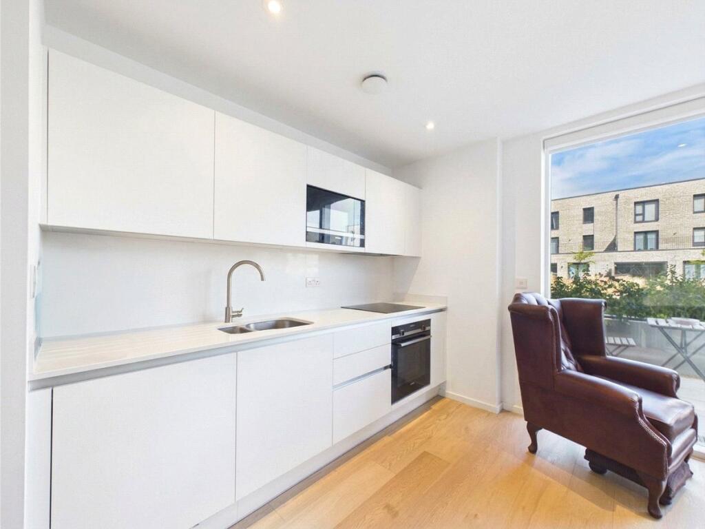 Apartment in Bristol, Brabazon, Charlton Hayes - View 4
