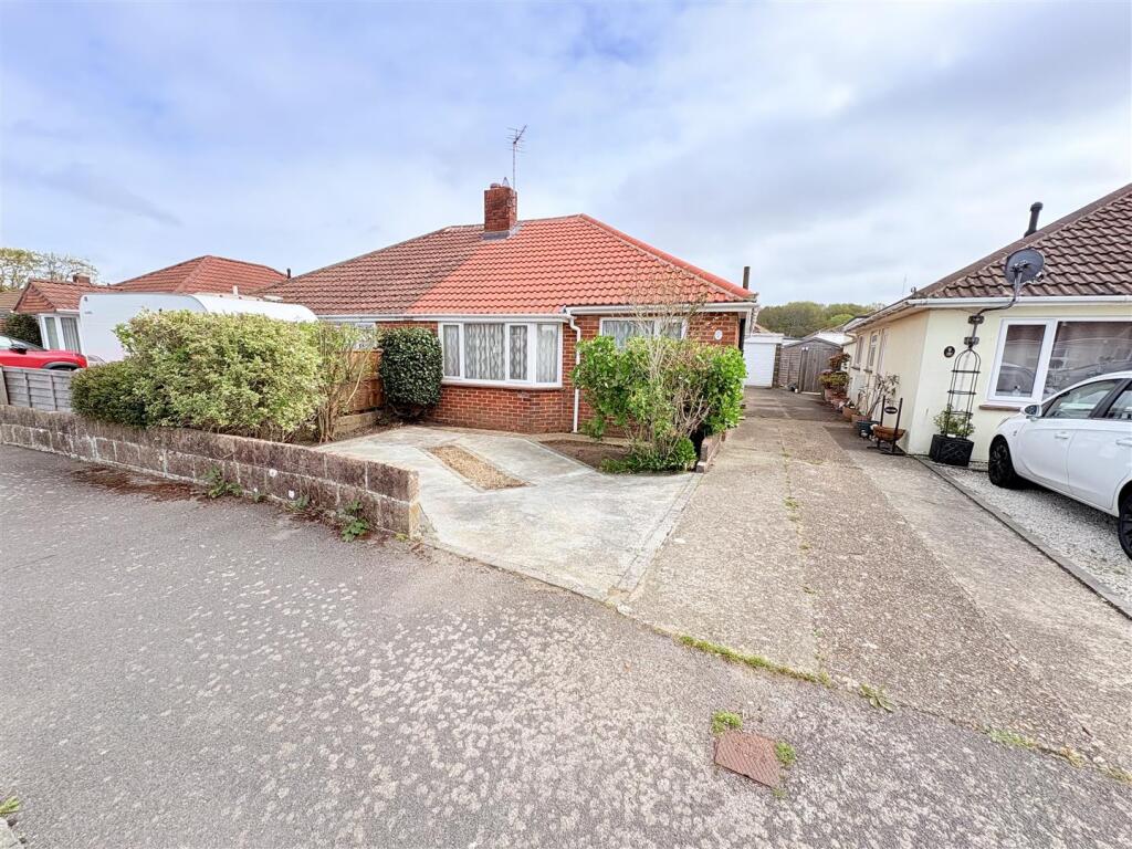 Main image of property: Mayfield Close, Stubbington, Fareham