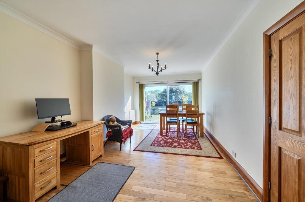 House in London, Queensbury, Kenton - View 5