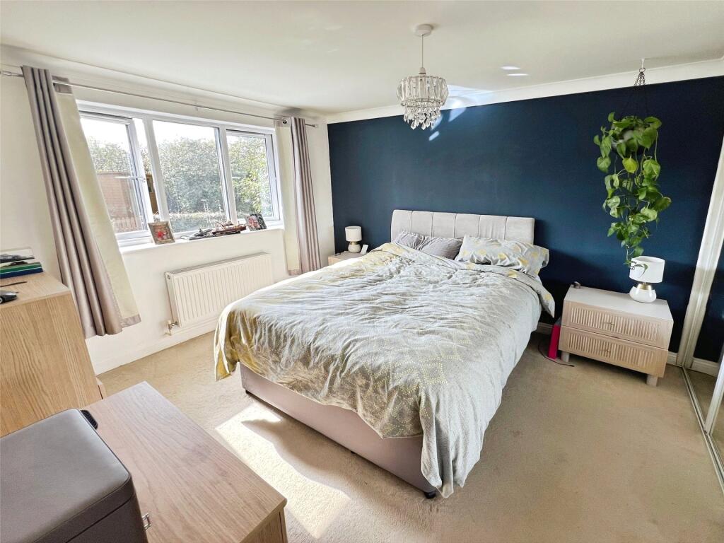House in Truro - View 5