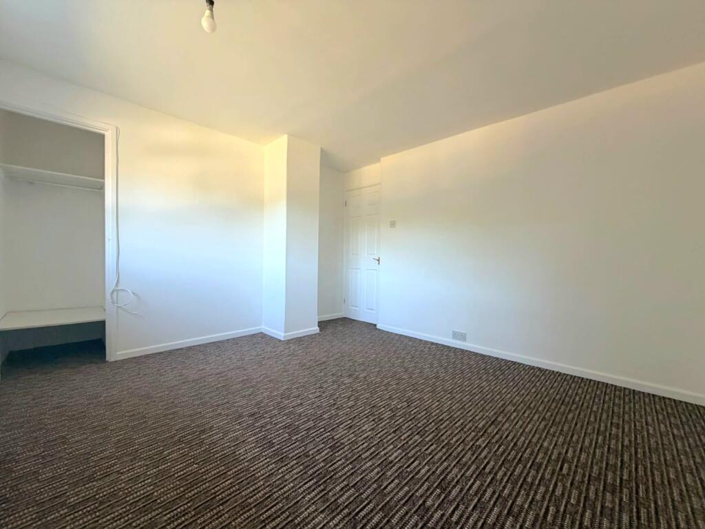 House in Guildford - View 4