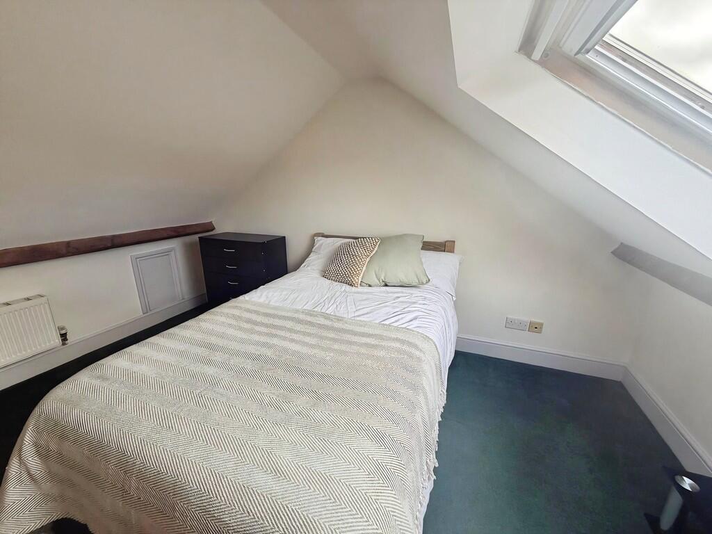 Additional image 2 of Goldcroft, Yeovil