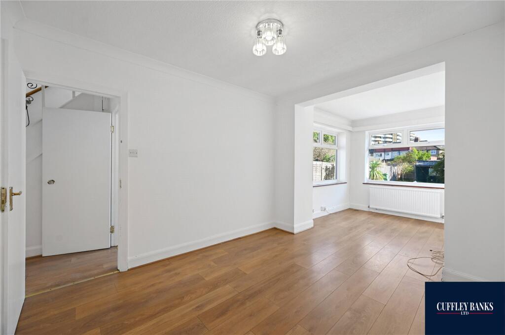 House in Southall - View 3