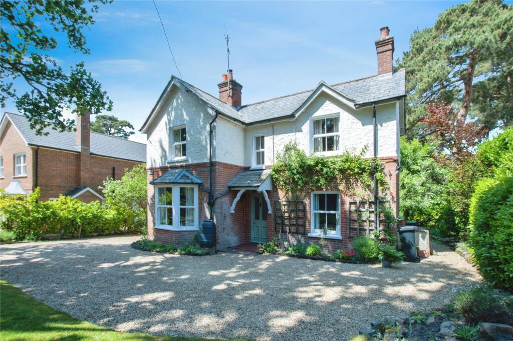 Main image of property: Ringwood Road, St. Ives, Ringwood, Dorset, BH24