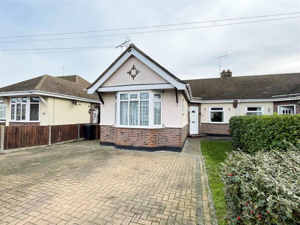 Main image of property: Nalla Gardens, Broomfield, Chelmsford