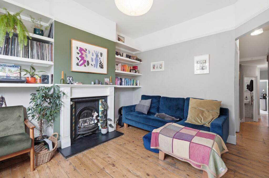 Apartment in London, Leyton - View 5