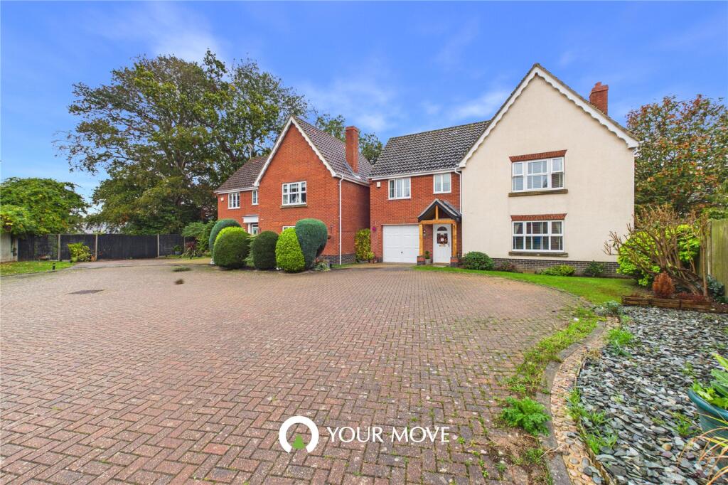 4-bed detached on Burlingham Drive, Carlton Colville, Lowestoft, Suffolk, NR33, £375,000