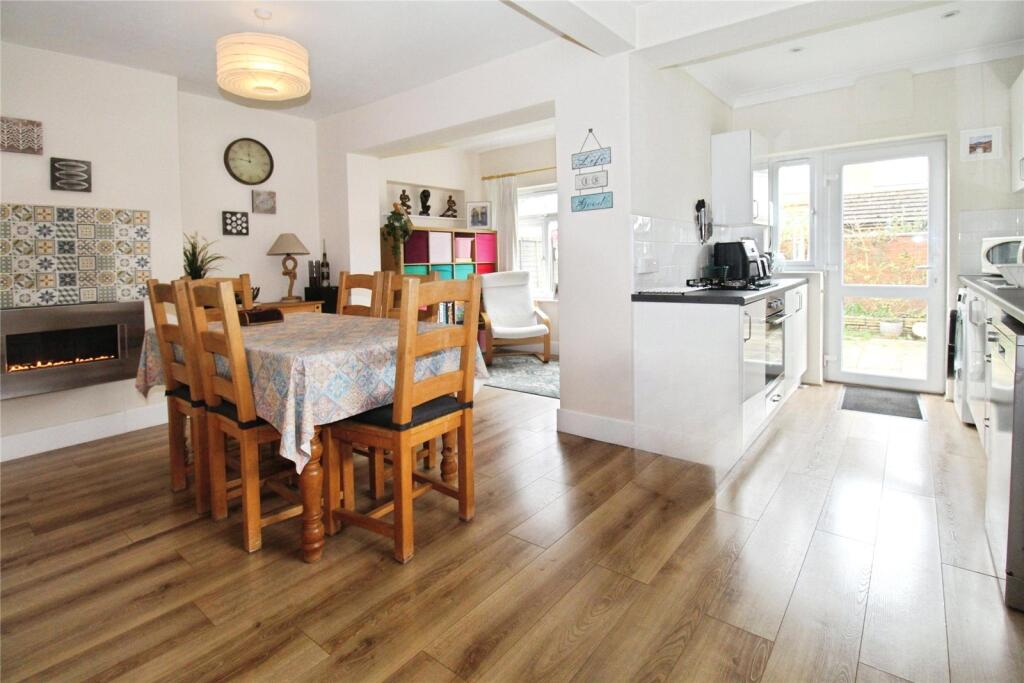 Mottisfont Close, Southampton, Hampshire, SO15 photo 2