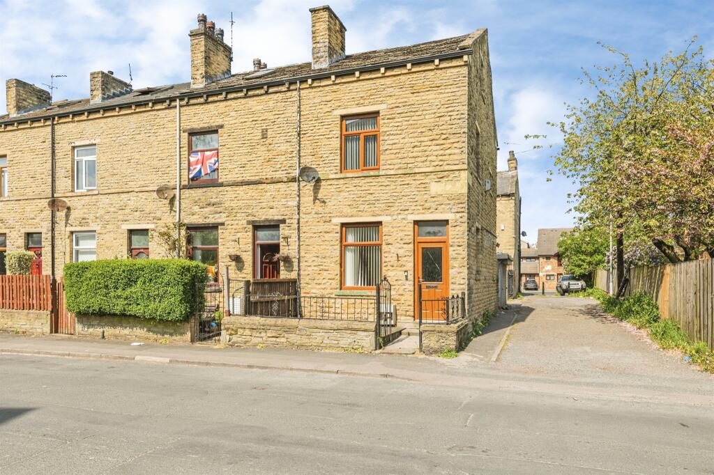 Main image of property: Parsonage Road, Laisterdyke, Bradford