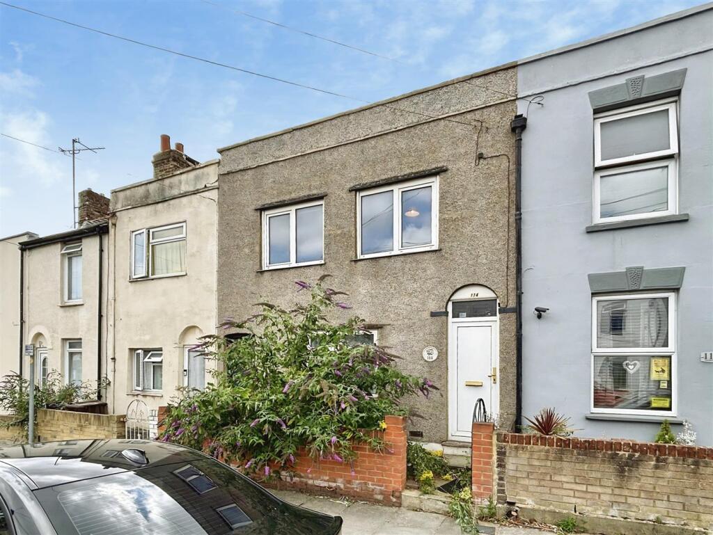 Main image of property: Saunders Street, Gillingham