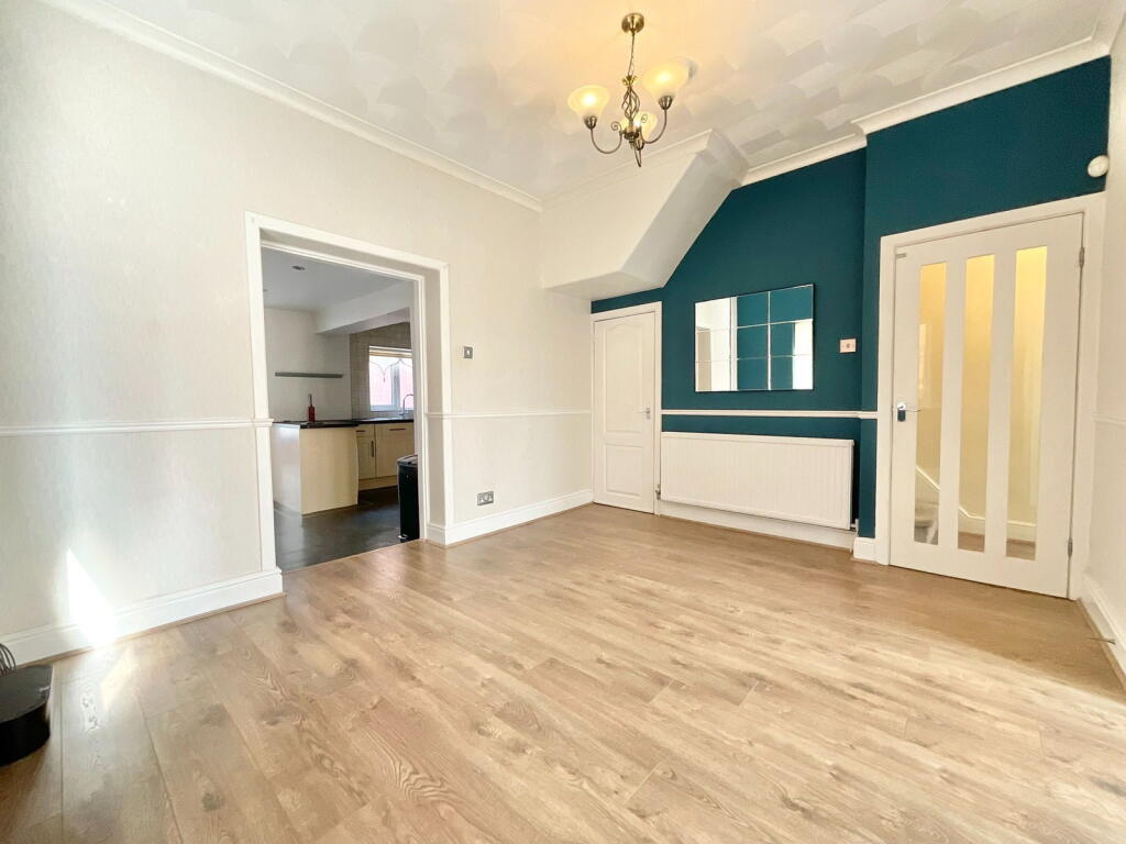 House in Preston - View 5