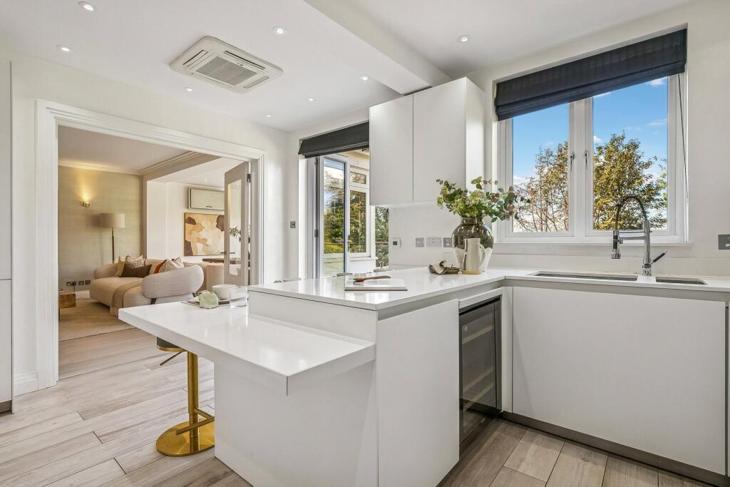 House in London - More