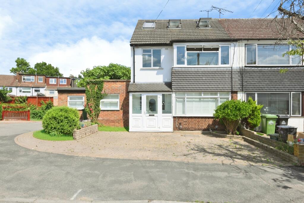 Main image of property: Varney Close, Cheshunt, Waltham Cross