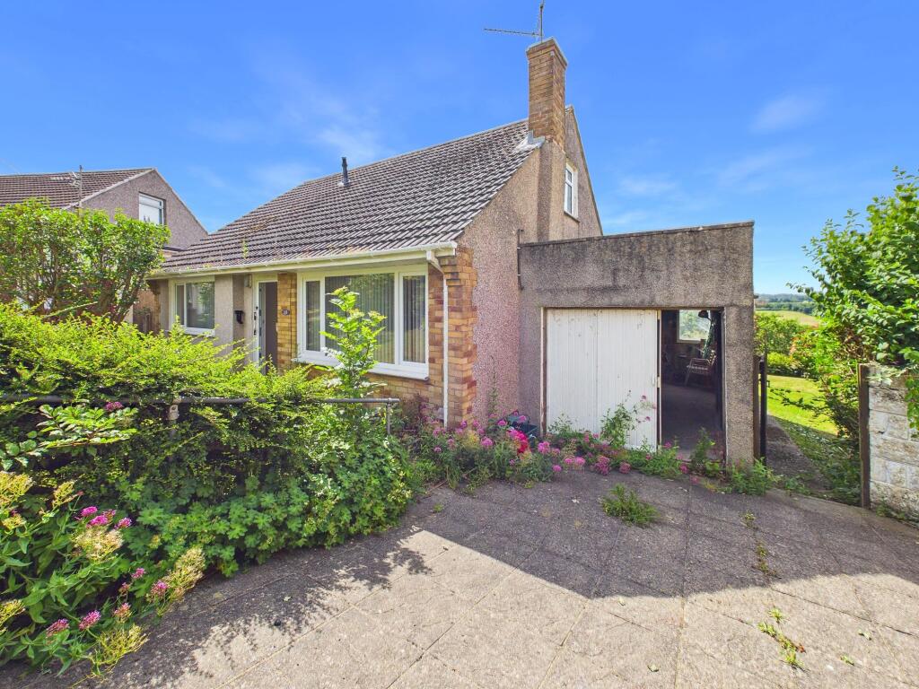 House in Haverfordwest, Withybush - View 2