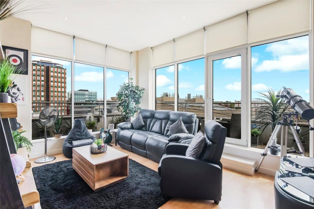 Main image of property: Albion Street, Glasgow, Glasgow City, G1