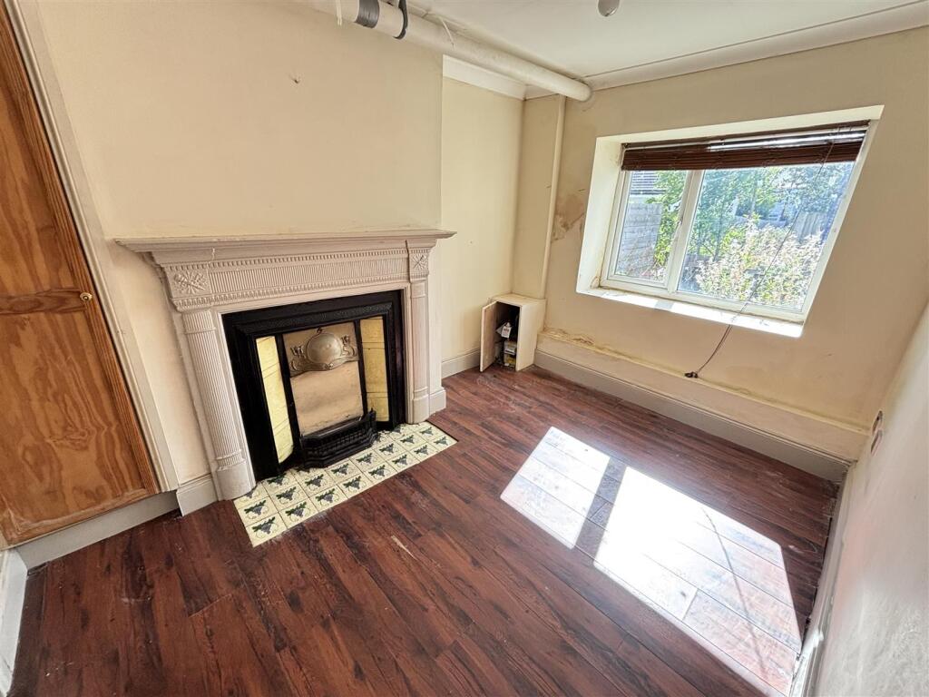 House in Framwellgate Moor, Pity Me - View 4