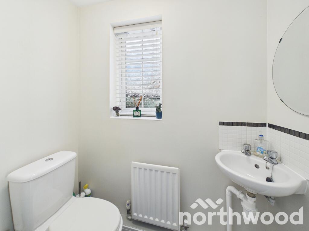 House in Ashford, Great Chart with Singleton - More