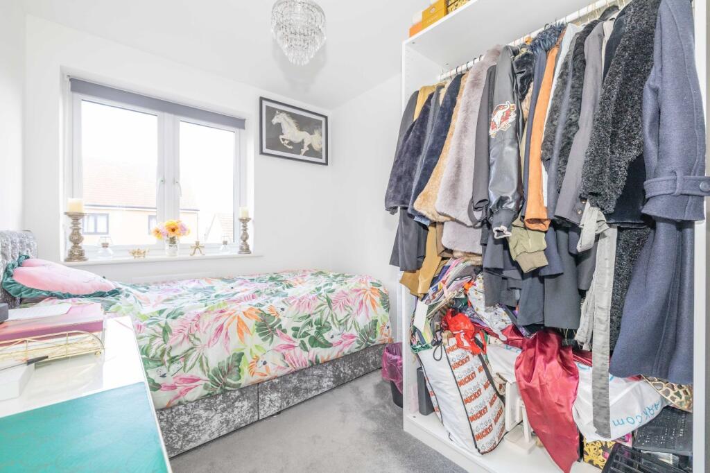 House in Swale, Faversham - More