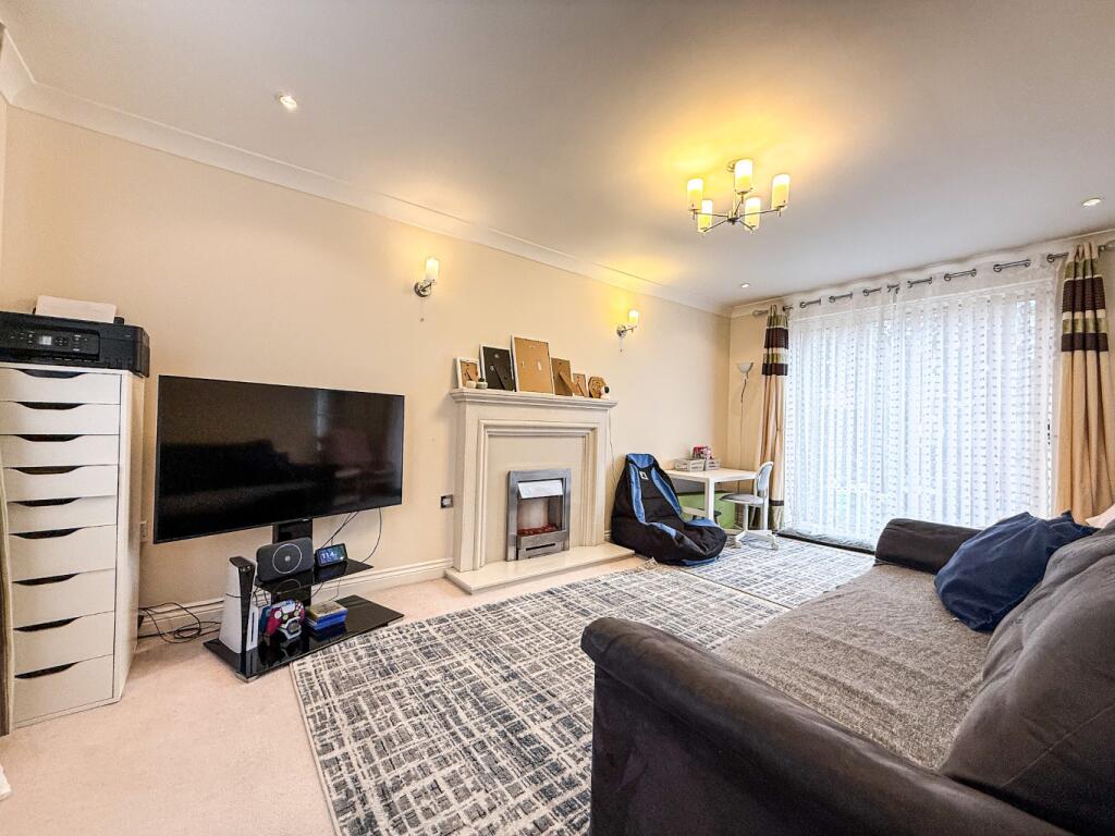House in Bridgwater, Somerset - View 3
