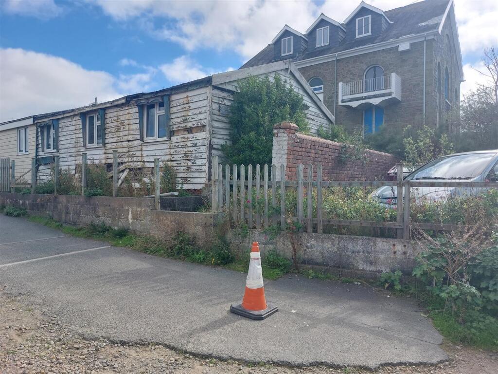 Main image of property: Aberporth, Cardigan