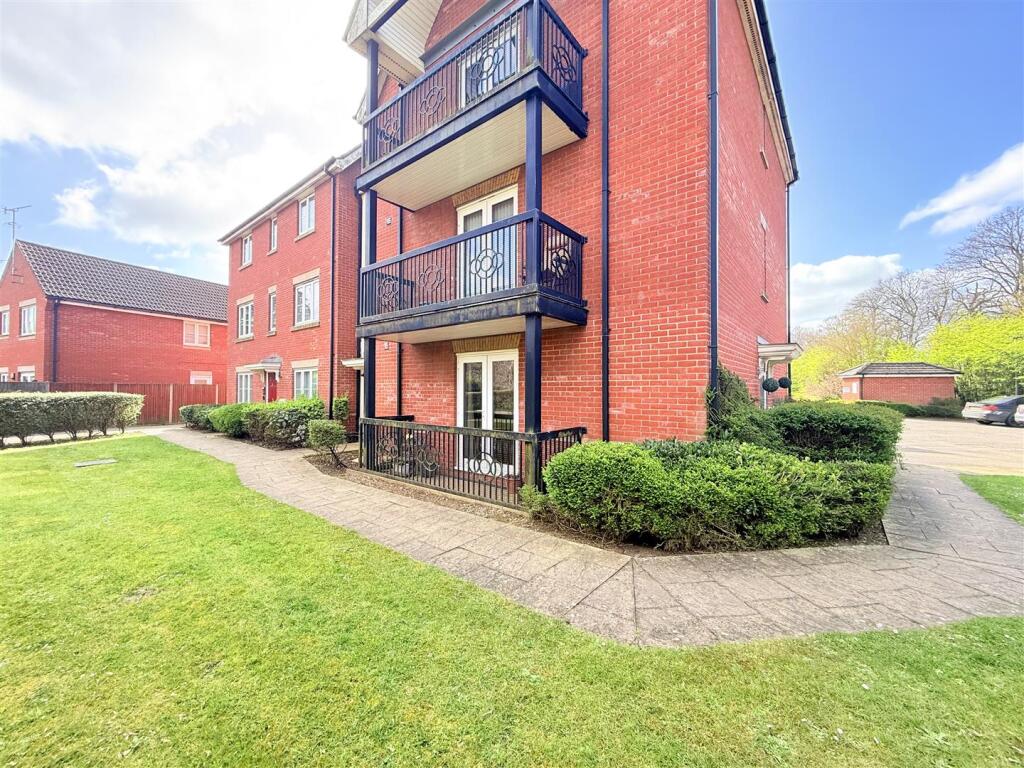 Main image of property: Worsdell Close, Ipswich