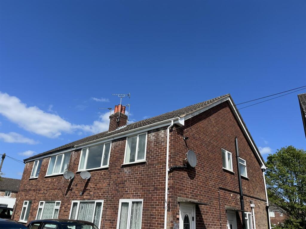 Main image of property: Tudor Road, Nuneaton