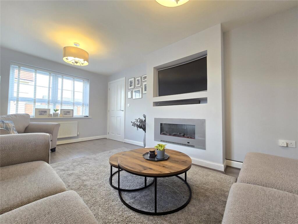 Additional image 2 of Rosings Drive, Tamworth, Staffordshire, B78