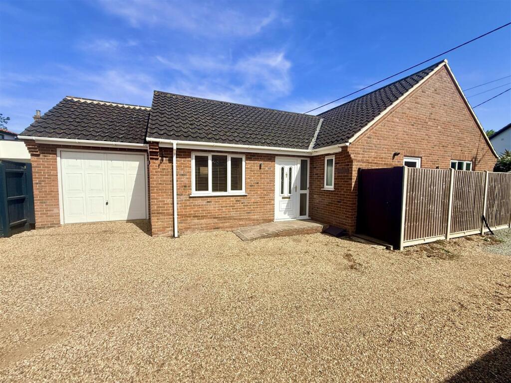 Main image of property: Norwich Road, Besthorpe