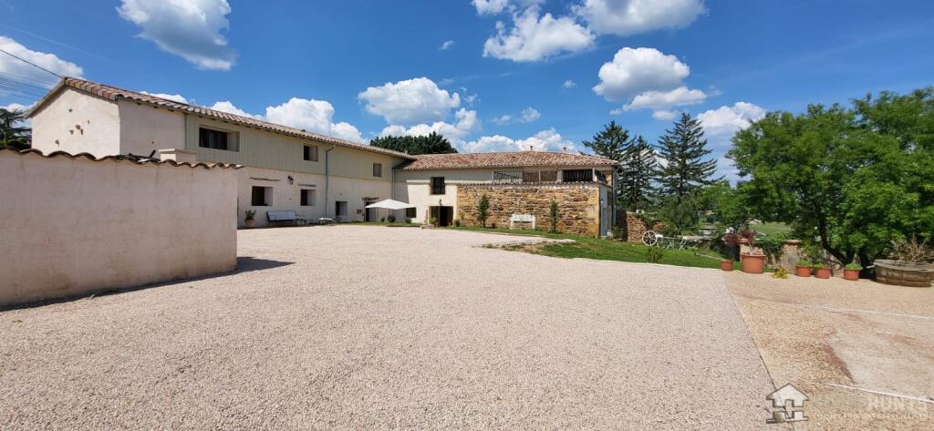 Main image of property: Burgundy, Saône-et-Loire, St-Amour-Bellevue