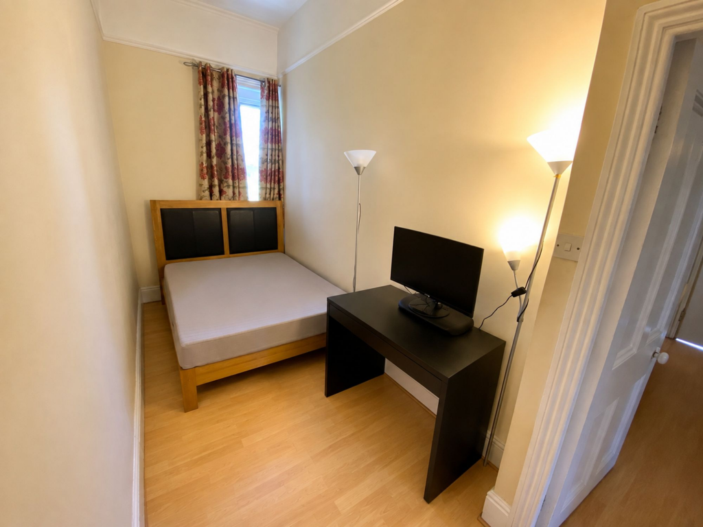 Apartment in London - View 4