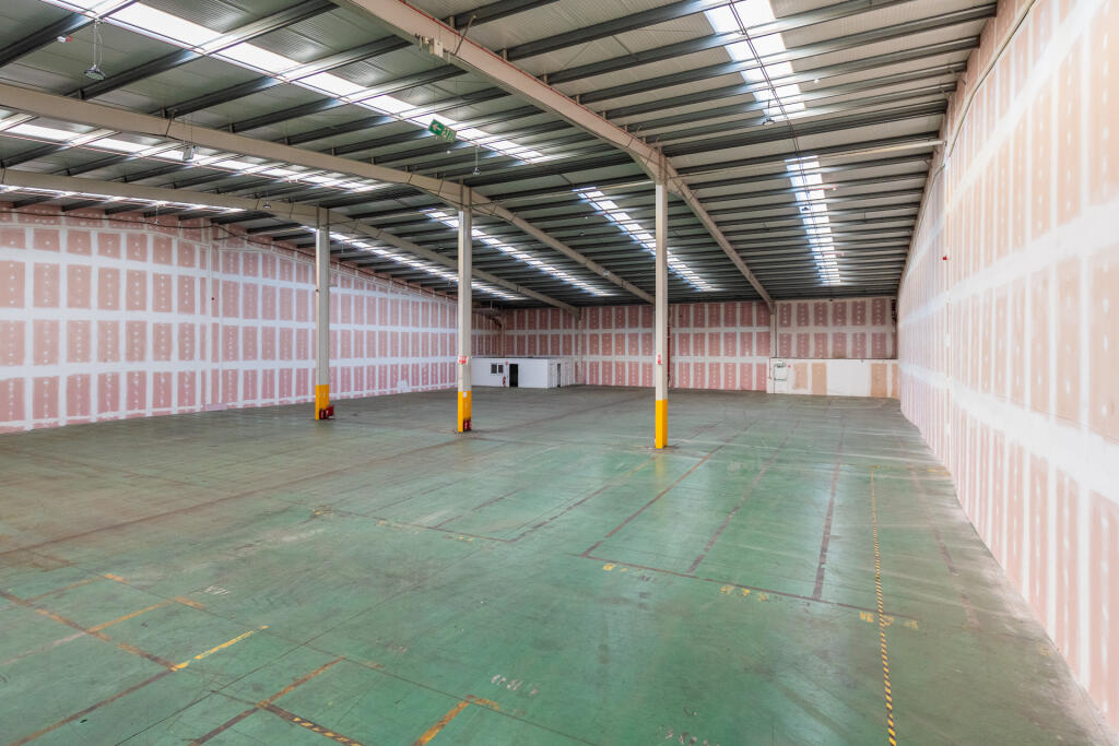 Unit 6 Trident Trade Park, Cardiff WEB-19.jpg
