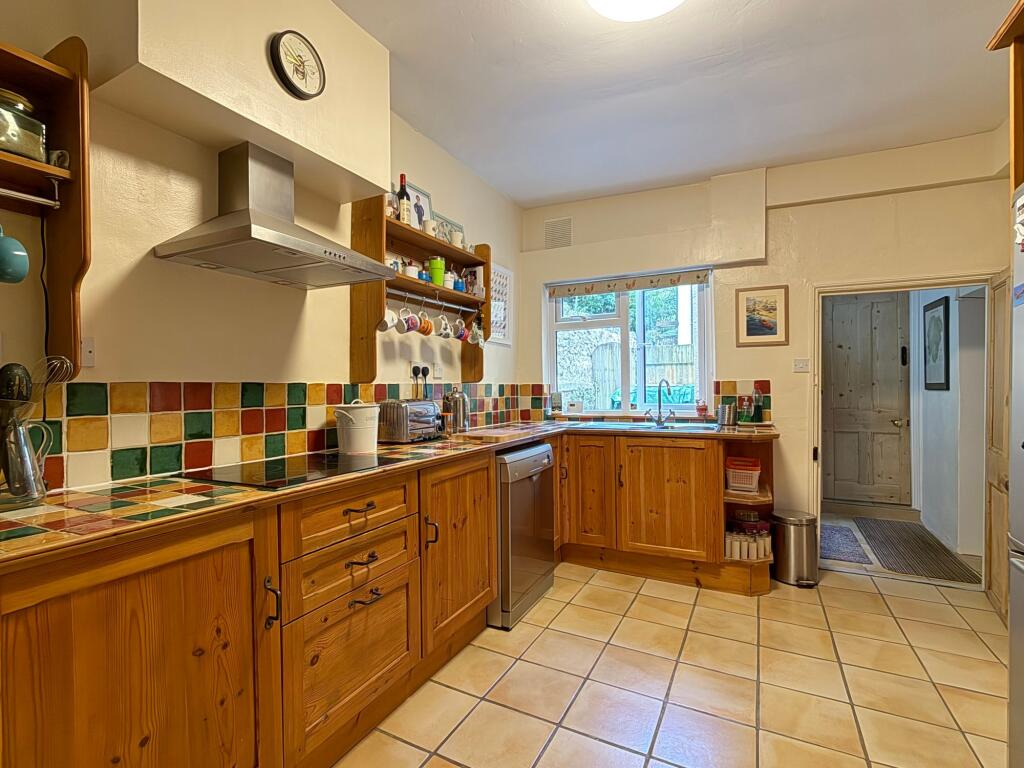 House in Exeter - View 5