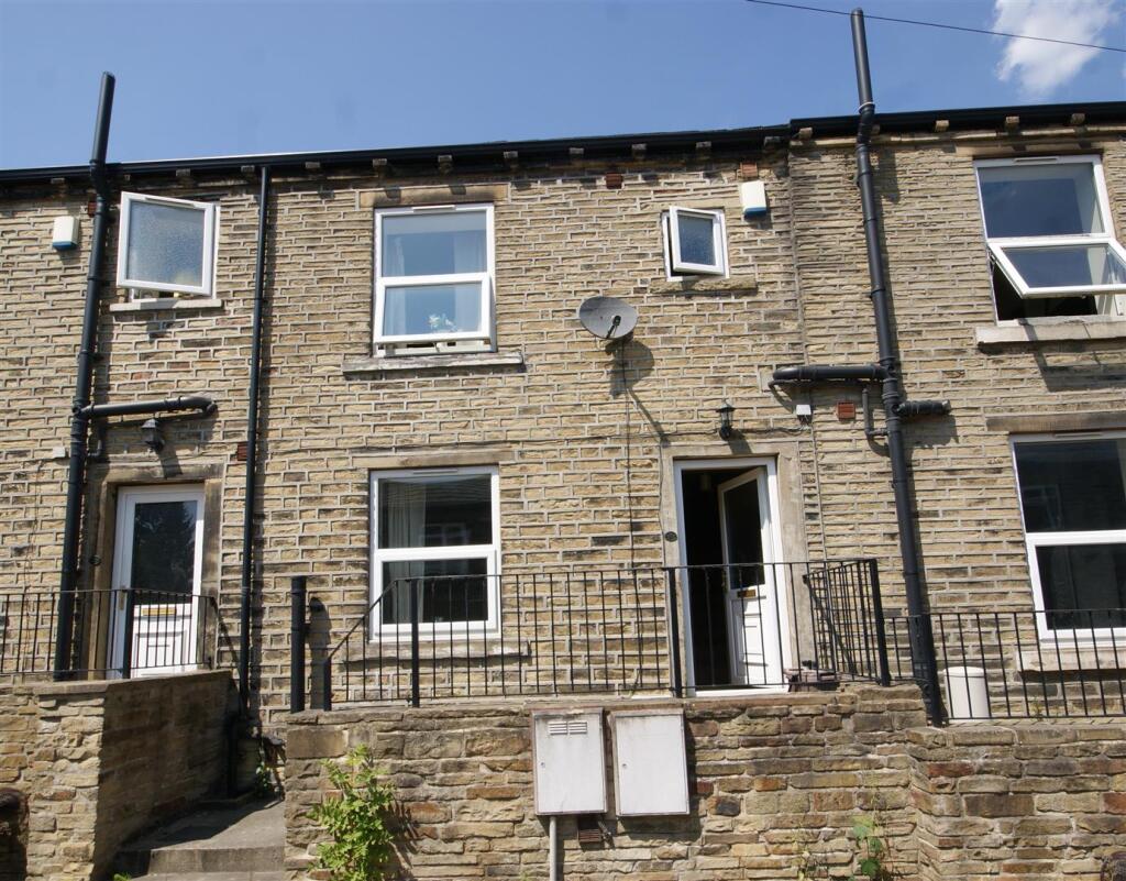 Main image of property: Bonegate Court, Brighouse