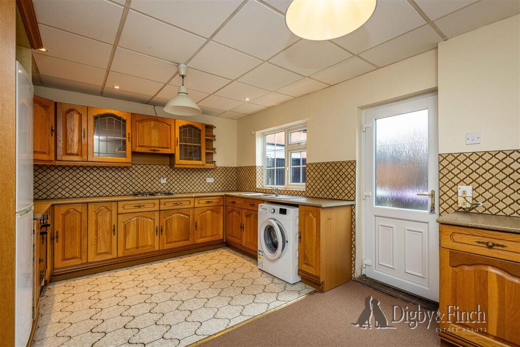 House in Rushcliffe, Harlequin, Radcliffe-on-Trent - View 4