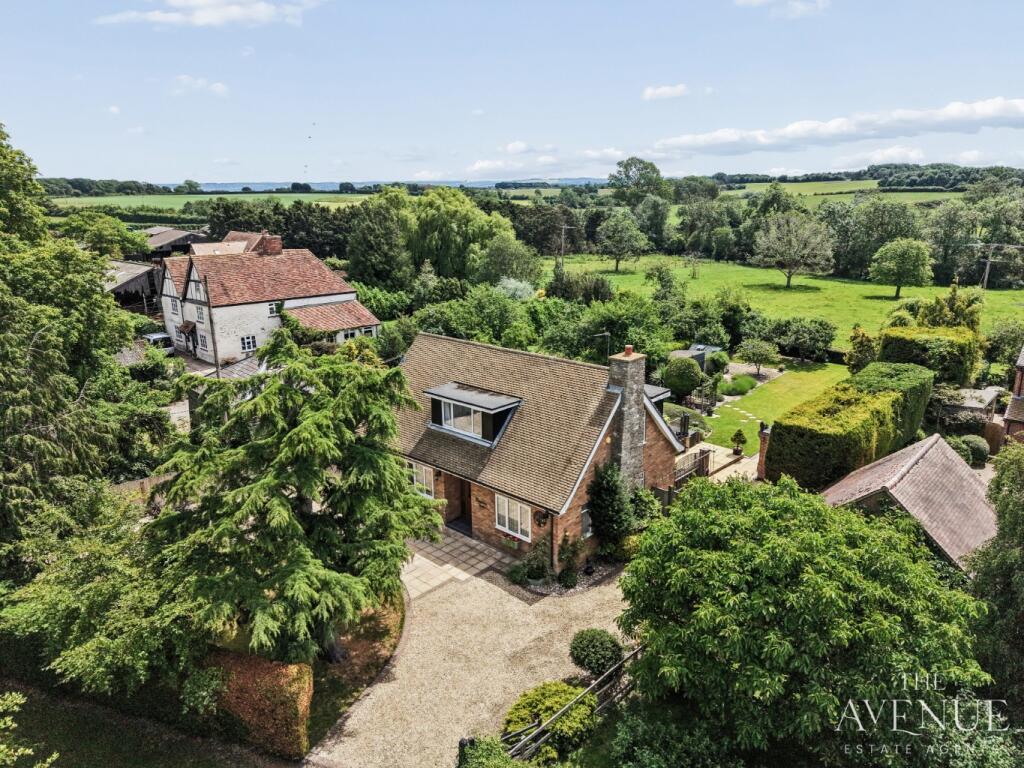 Main image of property: Countryside Views + 0.29 acre plot - Newington, Oxfordshire