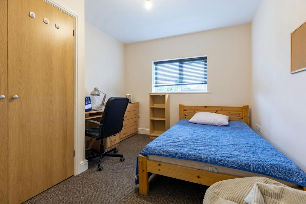 Bedroom 4 1.jpg