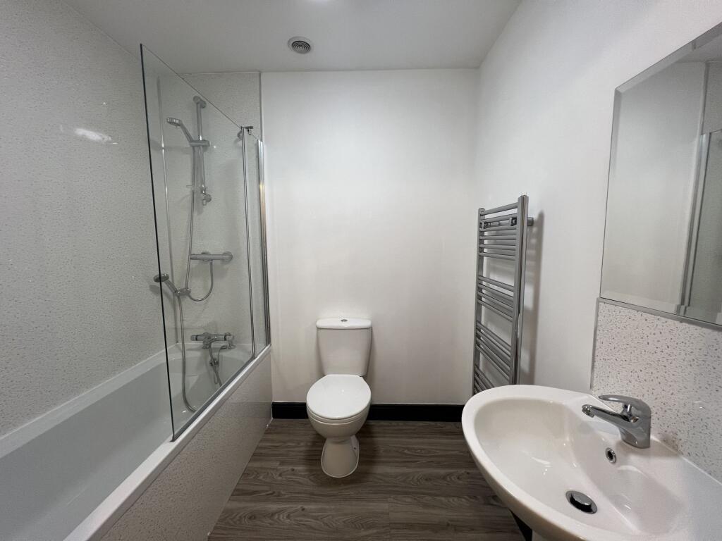 Apartment in Leicester - More