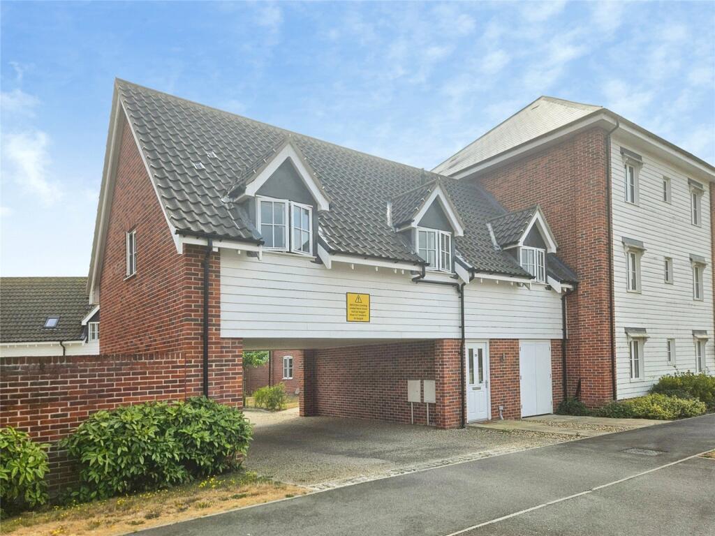 Main image of property: Heron Rise, Wymondham, Norfolk, NR18