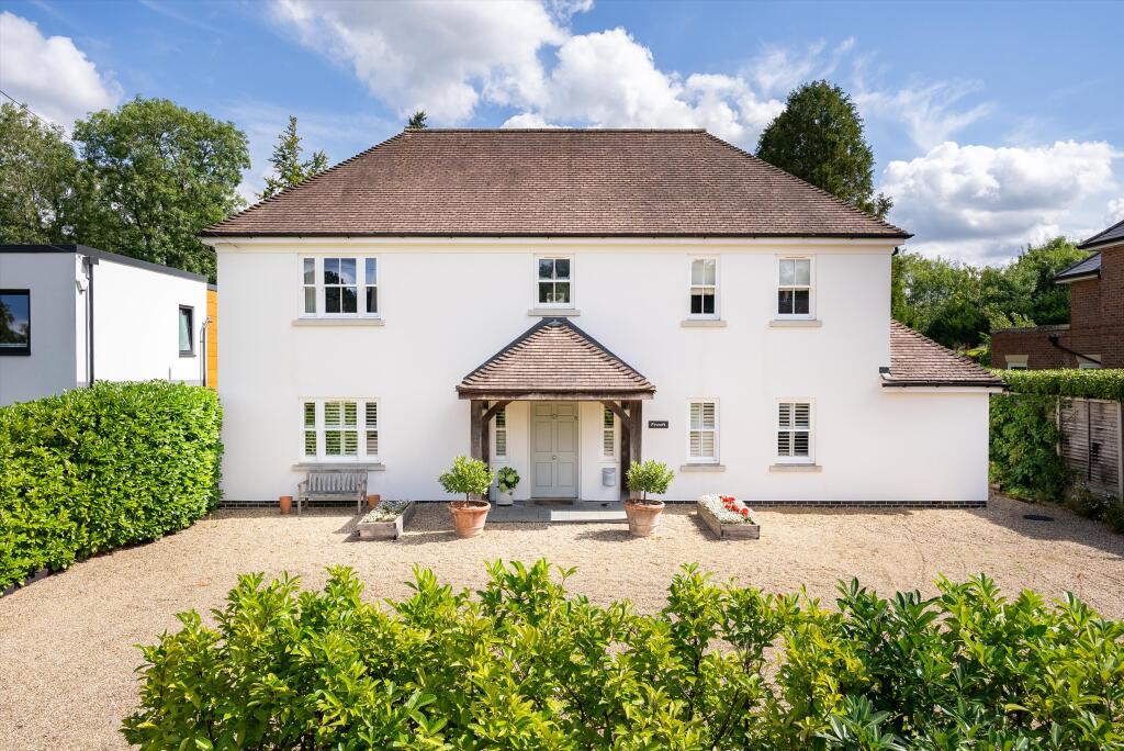 5-bed detached on The Highlands, East Horsley, Surrey, KT24, £2,000,000