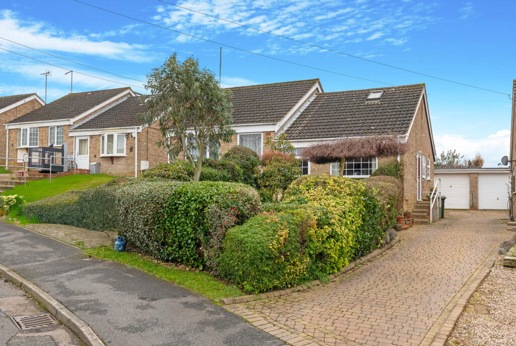 Main image of property: The Willows, Little Harrowden, NN9