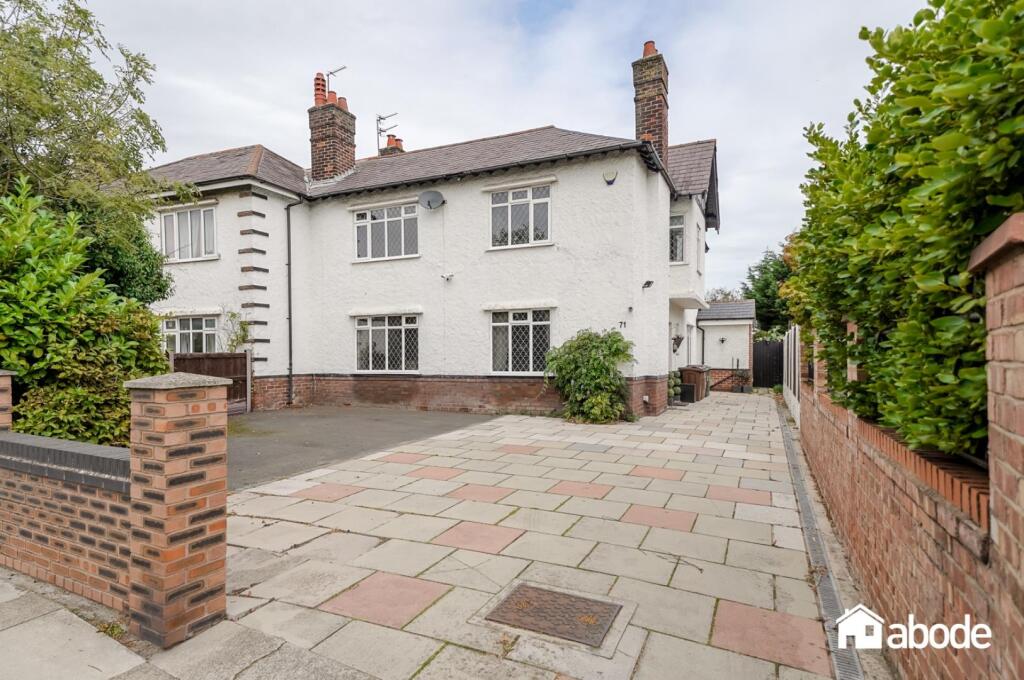 Main image of property: Moor Lane, Crosby, Liverpool