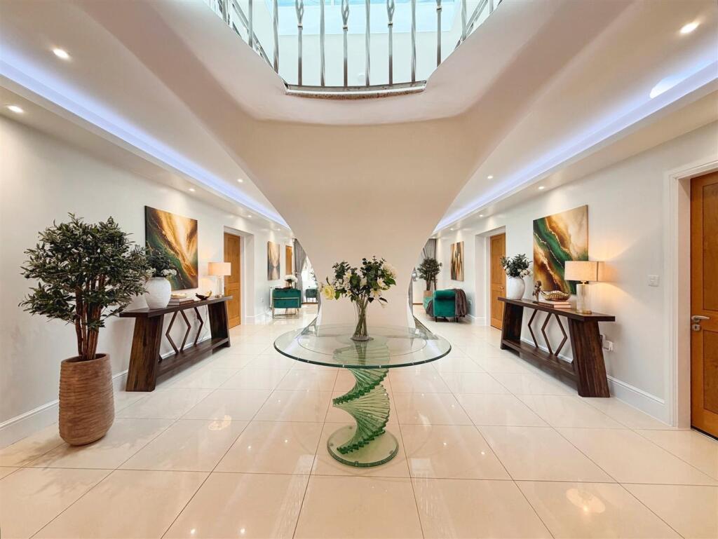 House in Doncaster - More