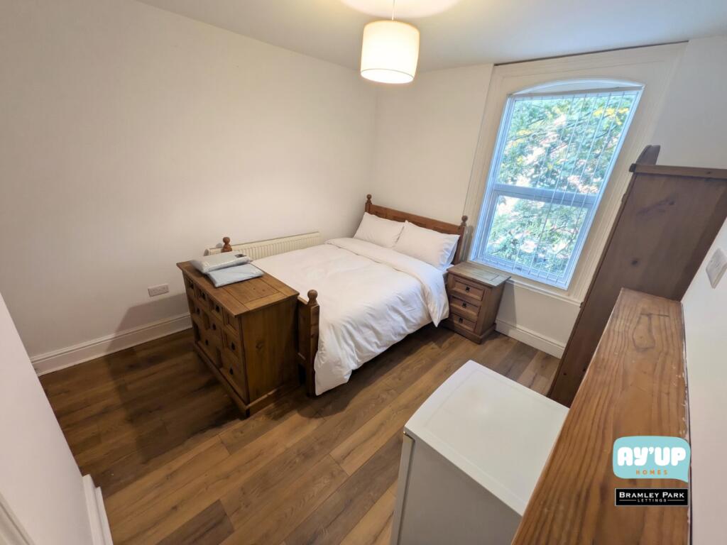 Main image of property: Room 5, 33 Kings Road DN1 2LU