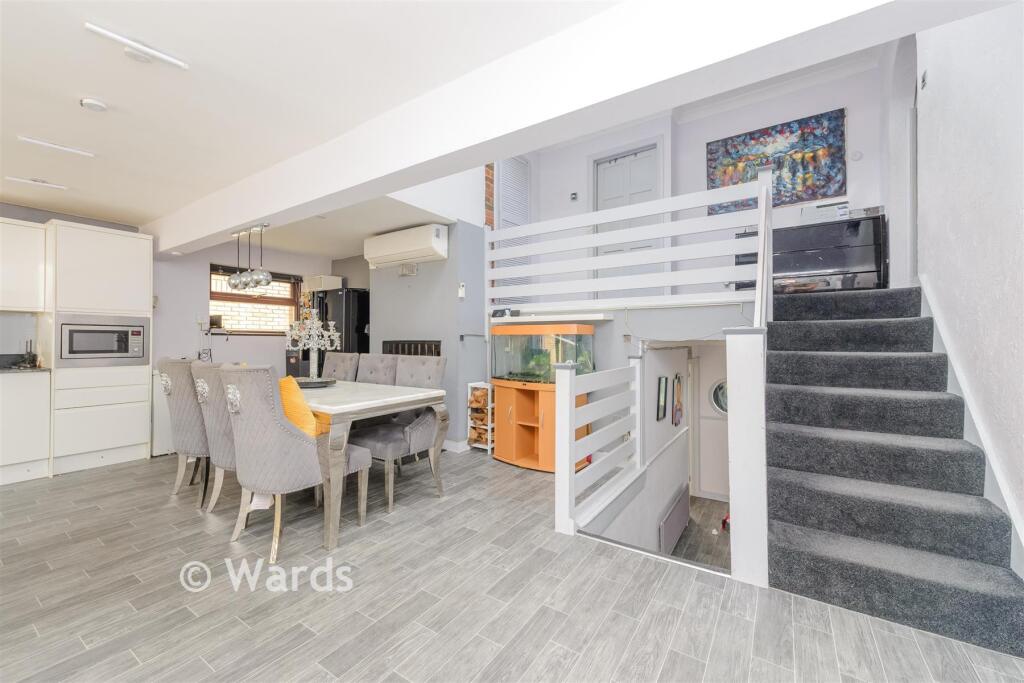 House in Chatham, Walderslade - More