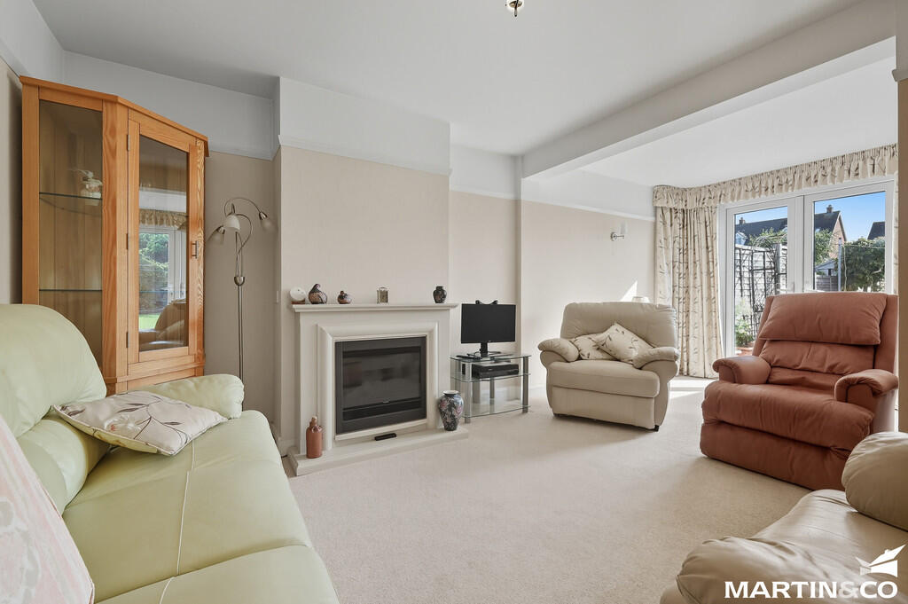 House in Chelmsford, Great Baddow - View 3