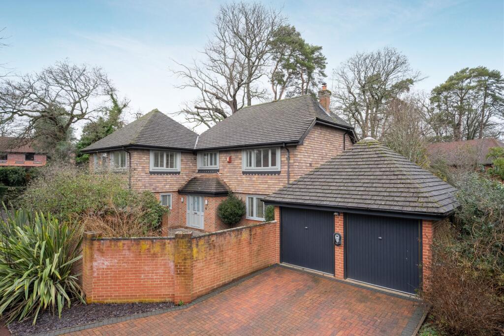 4-bed detached on Hermitage Drive, Ascot, SL5, £1,150,000