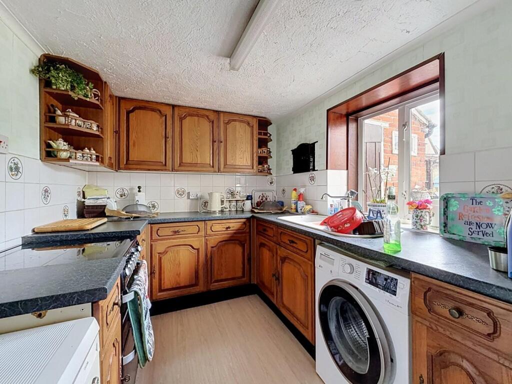 House in Braintree, Sturmer - View 4