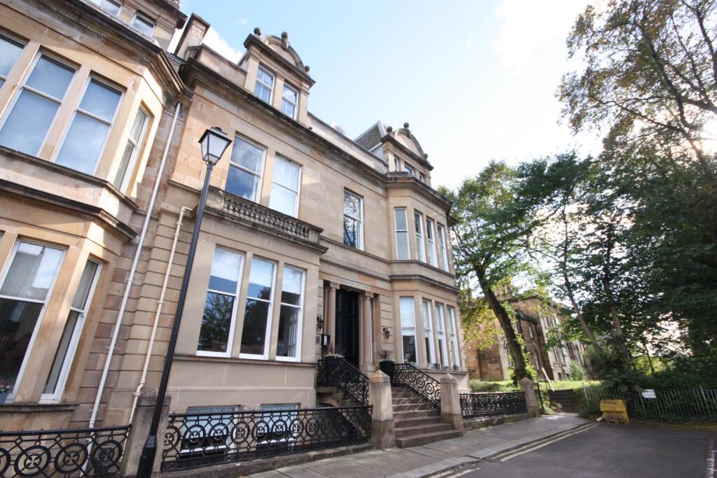 Main image of property: Flat 2/1, 4 Lilybank Terrace, Glasgow, G12 8RX