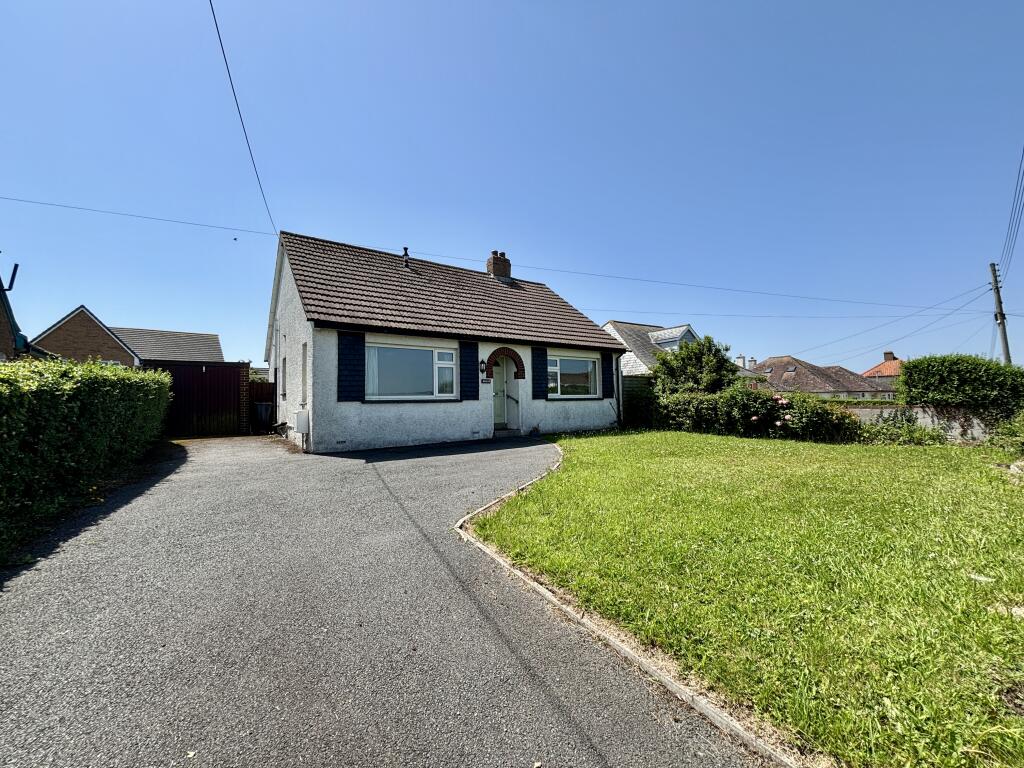 2-bed house on Ruslin, Stratton Road, Bude EX23 8AQ, £100,000